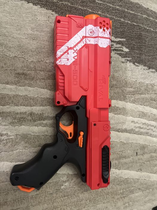 Продам Nerf Rival