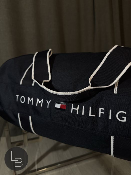 Новая сумка Tommy Hilfiger