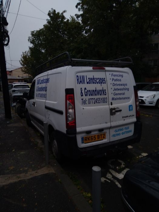 Dezmembrez Citroen Dispatch 2015,1.6hdi,90hp.volan dreapta