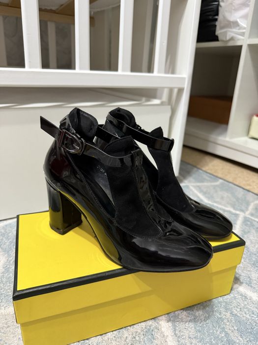 Продам туфли женские