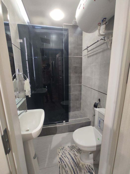 Сдаётся 2х комнатная квартира в центре