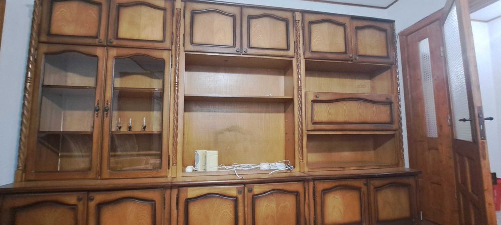 Mobila vintage sufragerie