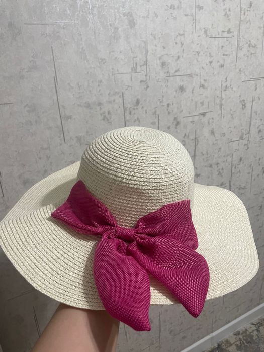 Шляпа женская с бантом