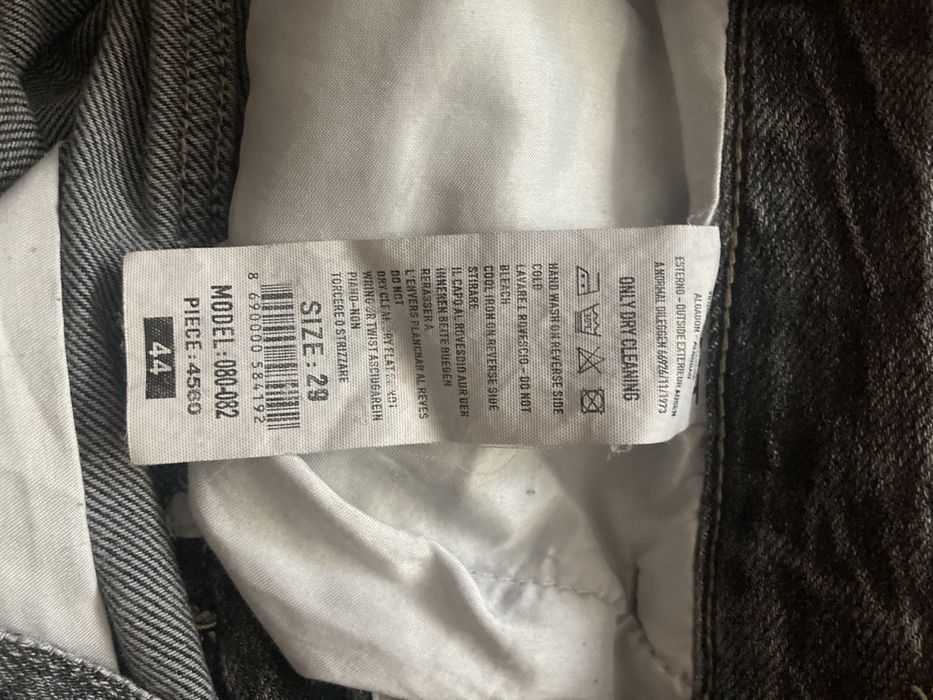 Продам новые джинсы