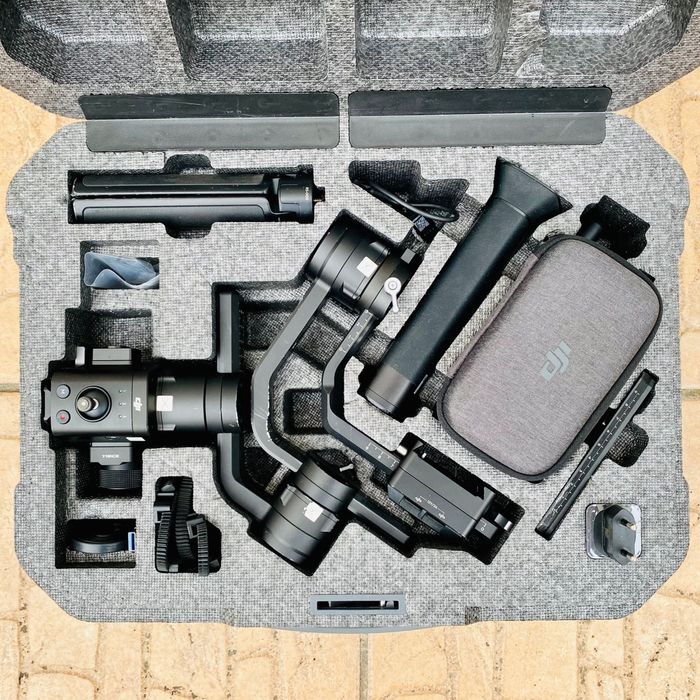 DJI Ronin-S – Gimbal profesional + motor de focus