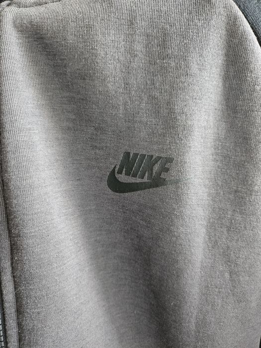 Nike tech fleece суичър - M