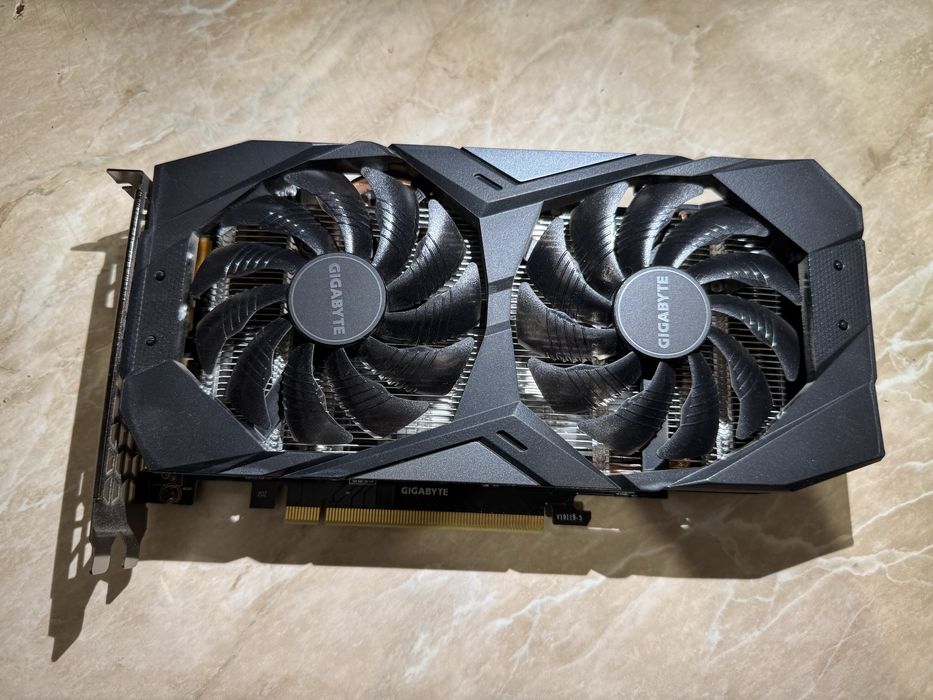 Видеокарта 1660 ti