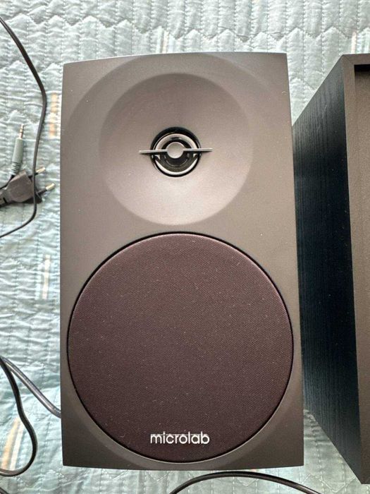 Microlab B70BT — колонки с Bluetooth и AUX