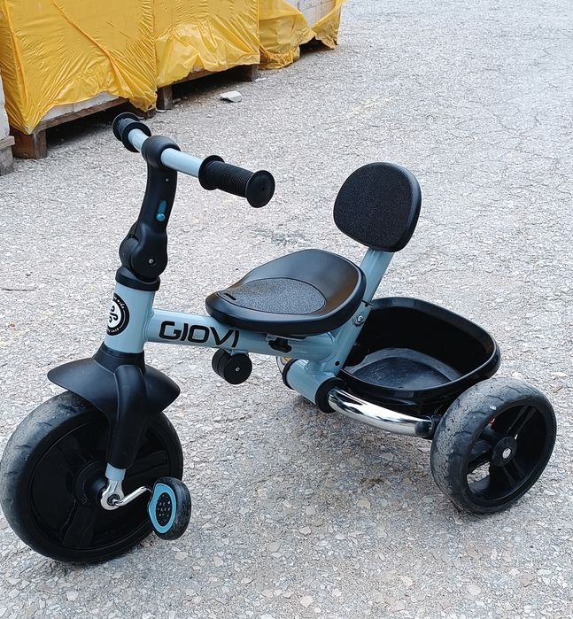 Makani Giovi - Триколка