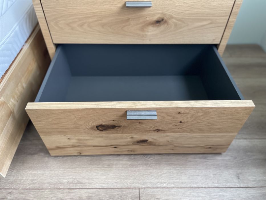 Нощни шкафове Hulsta