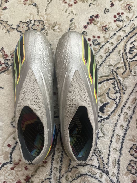Продам бутсы Adidas X