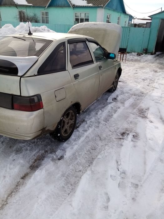 Продам ваз 2112..