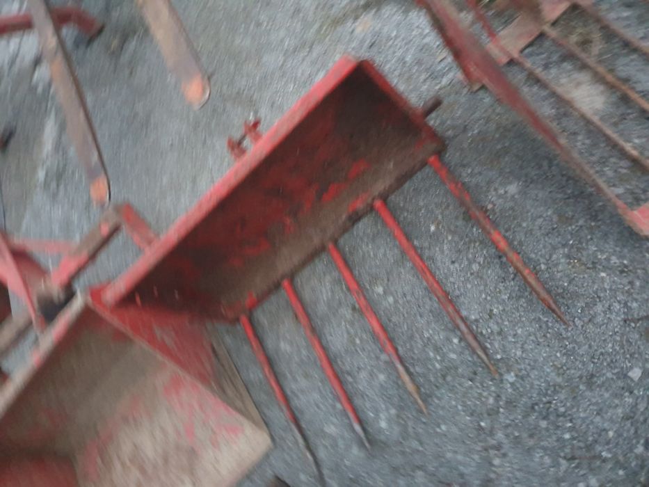 Заден товарач