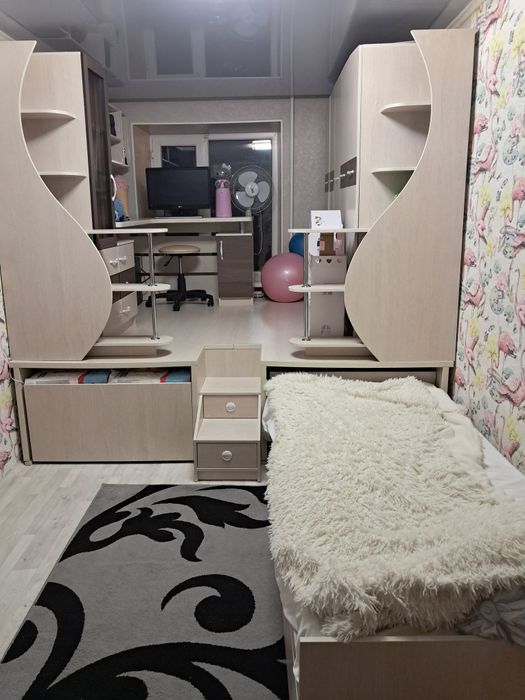 Детский гарнитур с двумя кроватями