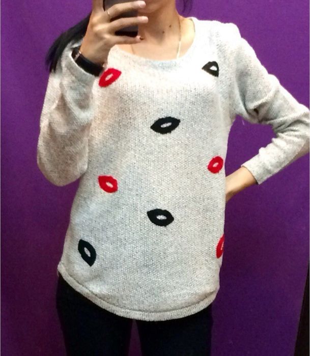 Свитер- свитшот футболки с принтом