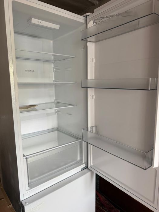 Продам холодильник в хорошем состоянии. Цена договорная. Непоапрппрооп