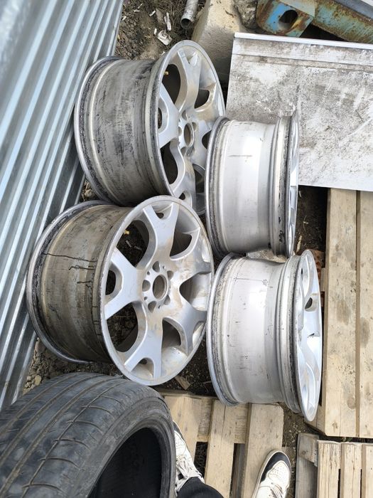 Продам диски Х5 на 19