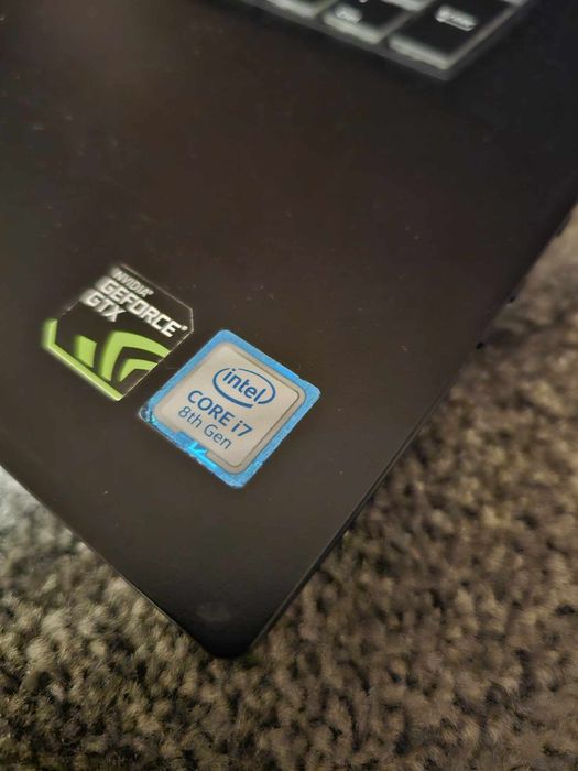 Laptop gaming Gigabyte