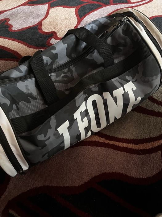 Спортен сак Leone