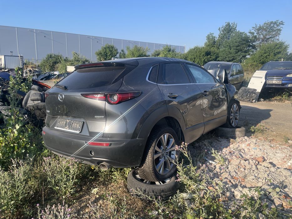 Mazda cx-30 на части