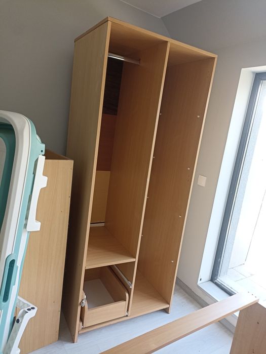 Подарявам мебели