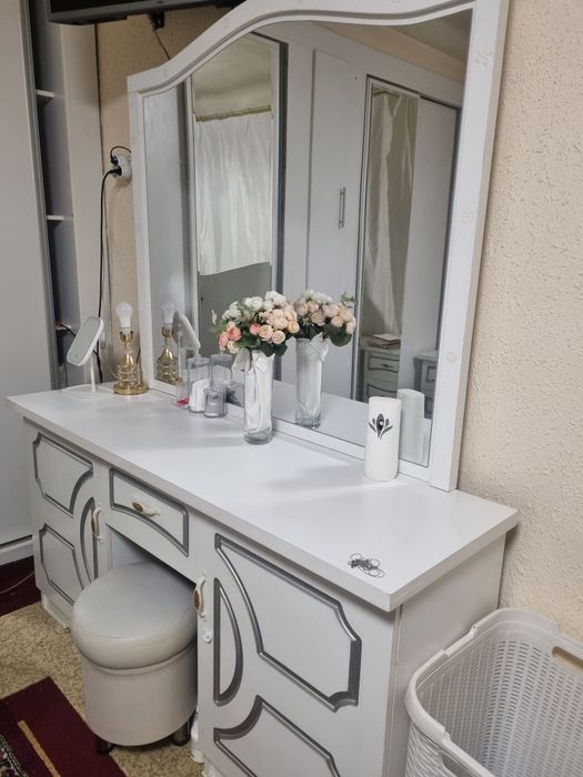 Тримо мебель спальни