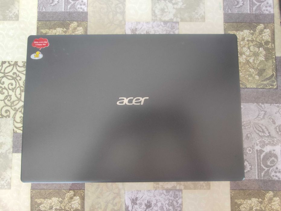Acer Aspire 3 core i5 8/256
