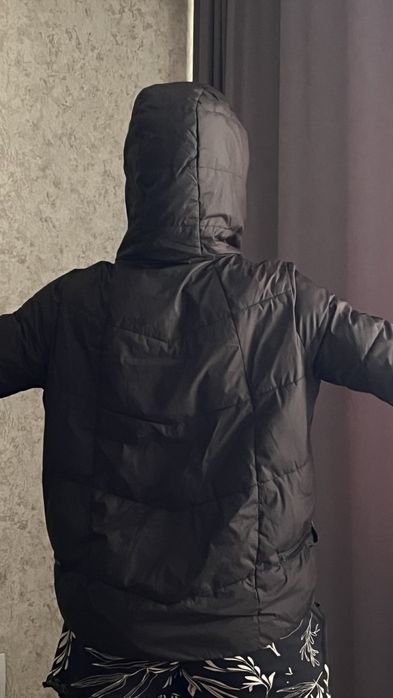 Продам Куртки весна-зима