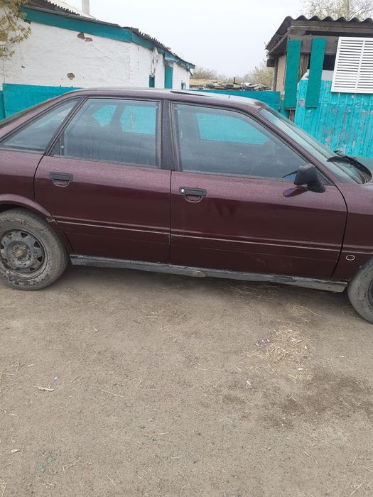 Продам машину , вложений не требует