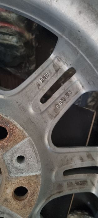 Продаю диски R 17  bmw