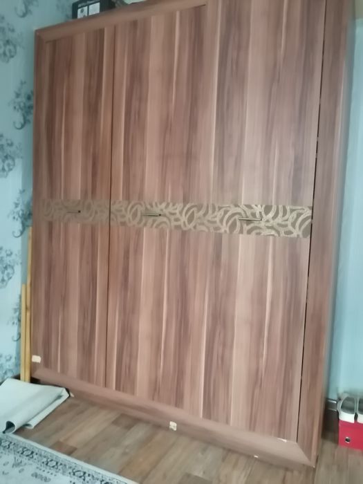 Продам кровать со шкафом