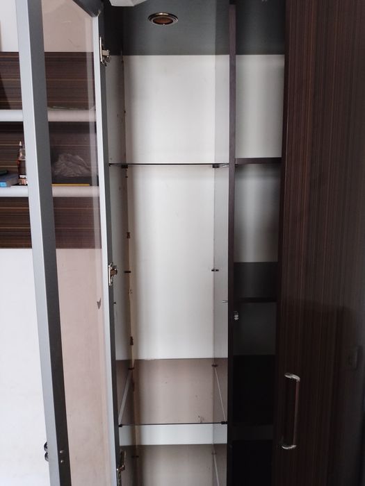 Срочно продам шкаф за 350.000