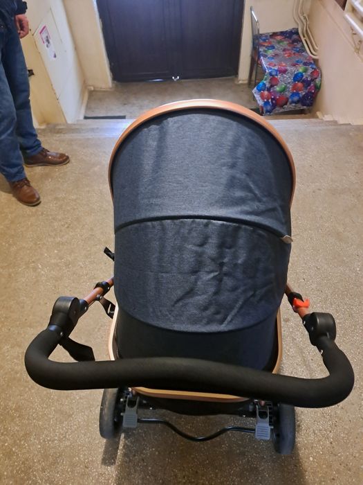 Vand carut  bebe landou