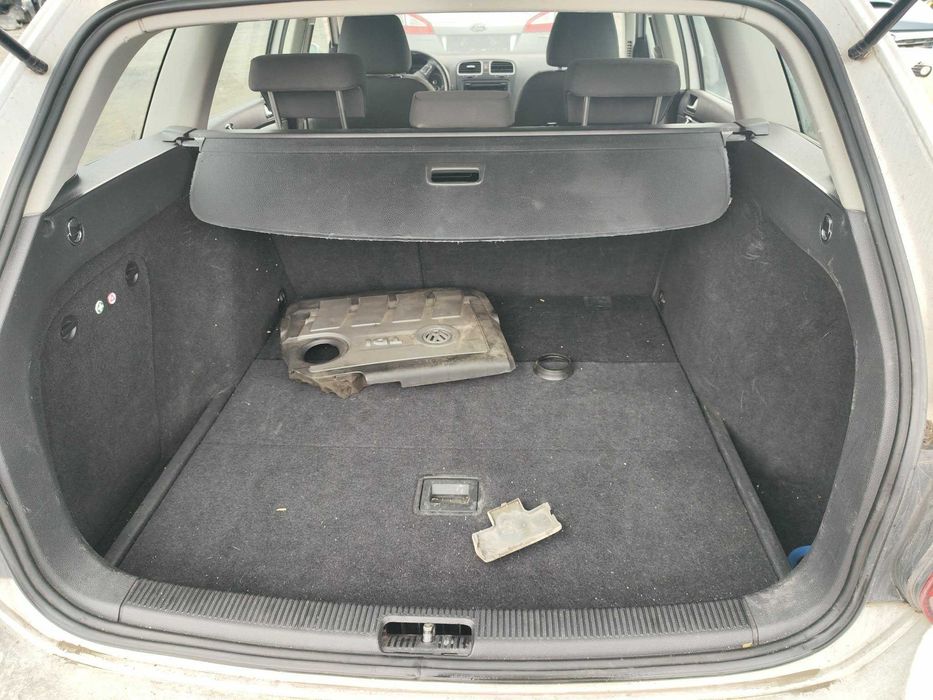 VW Golf 6 на части 1.6tdi голф 6 на части