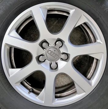 Продам комплект дисков с резиной Audi