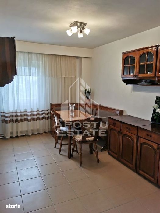 Apartament cu 4 camere ,centrala proprie , AC, zona Girocului