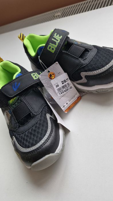 Нови маратонки за момче на Джурасик парк 30 номер