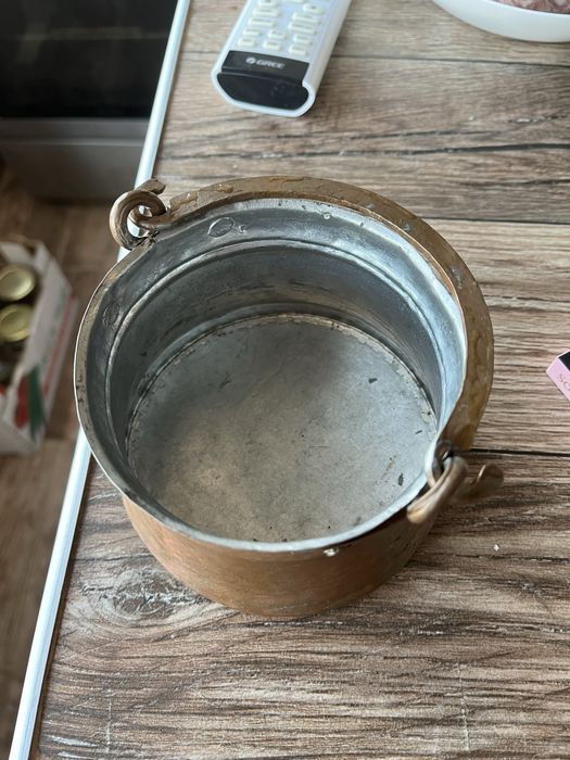 Меден бакър / съд