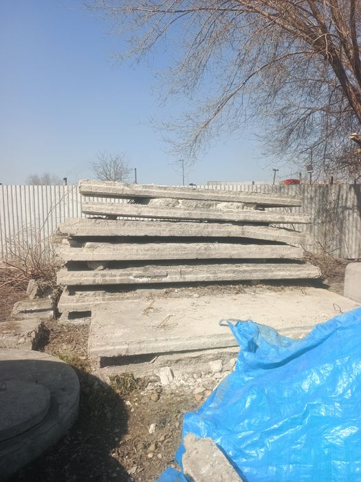 Продам Плиты потолочные