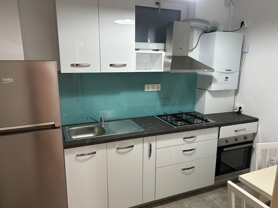 Închiriez apartamente regim hotelier