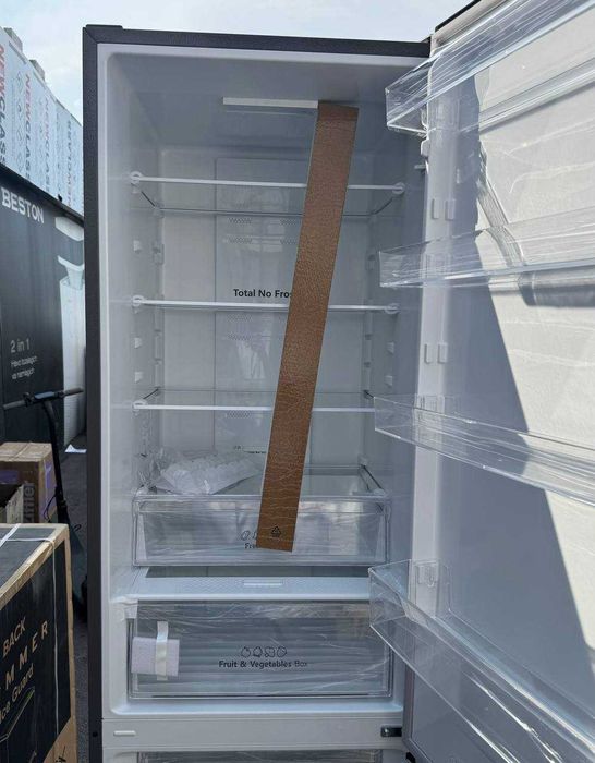 Холодильник Hisense RD-43WC4S/INOX No Frost 336 л A+
