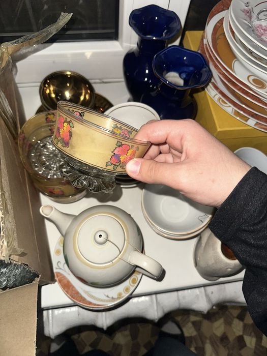 Продаем старую посуду