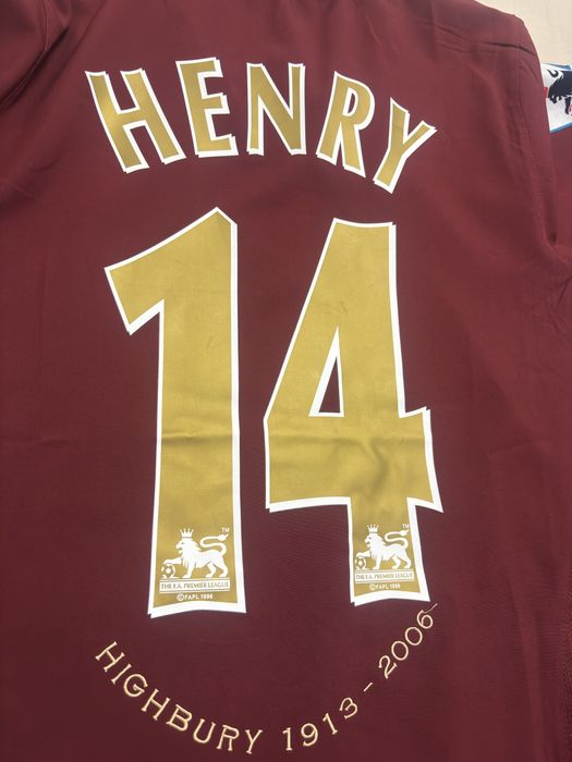 Екип на Арсенал 2005-2006 / 14 HENRY (M)