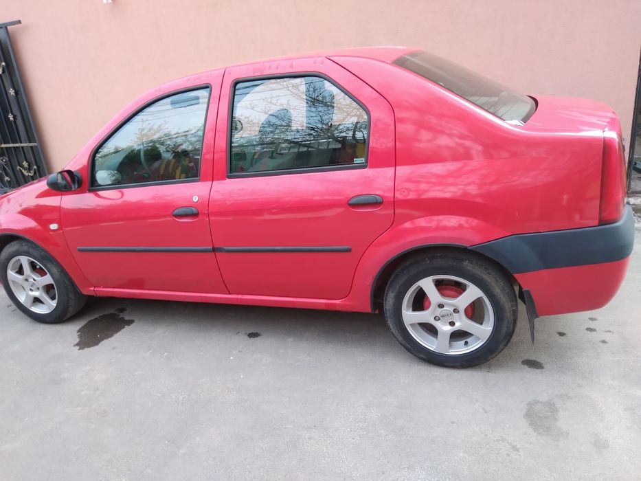 Vând Dacia Logan 1,4 benzina