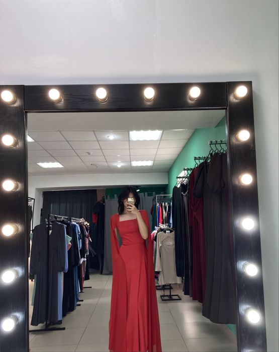 Продаю вечернее платье