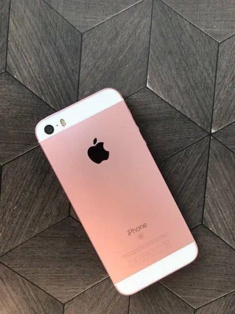 iPhone se розовый цвет жақсы