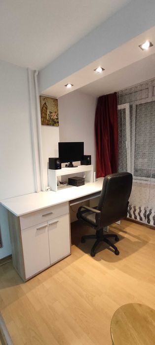 Dau in chirie garsoniera in Oradea str Aluminei 74 D 5