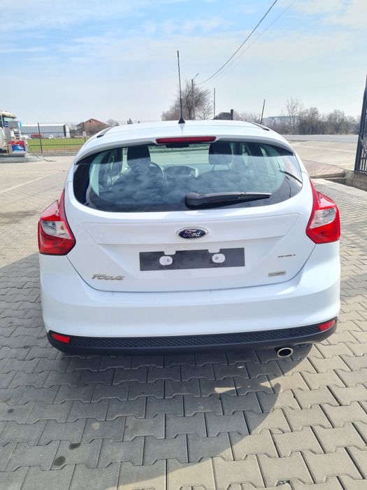 Ford Focus 1.6 benzină - 2012