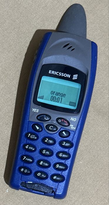 Raritate! Telefon Colecție Ericsson R310s (Shark Fin) - Funcțional | Baterie Refăcută, Încărcător | Factură și Garanție!