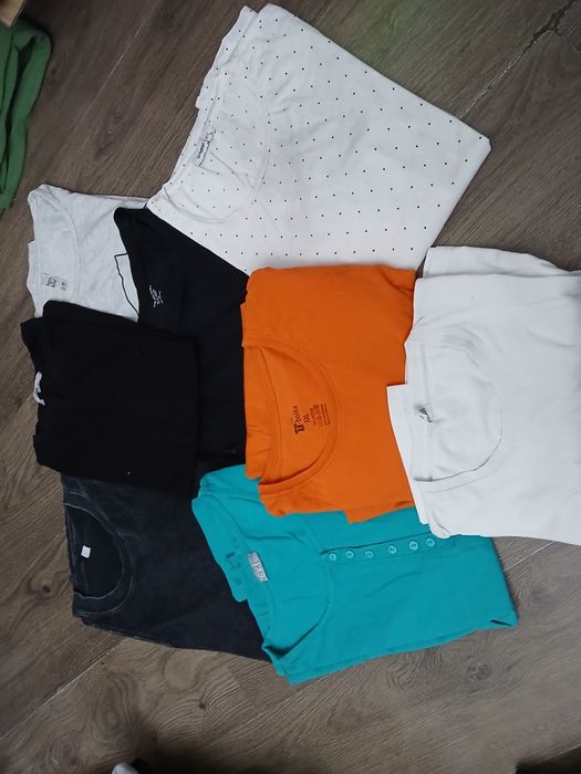 Футболки модные, красивые женские рубашки